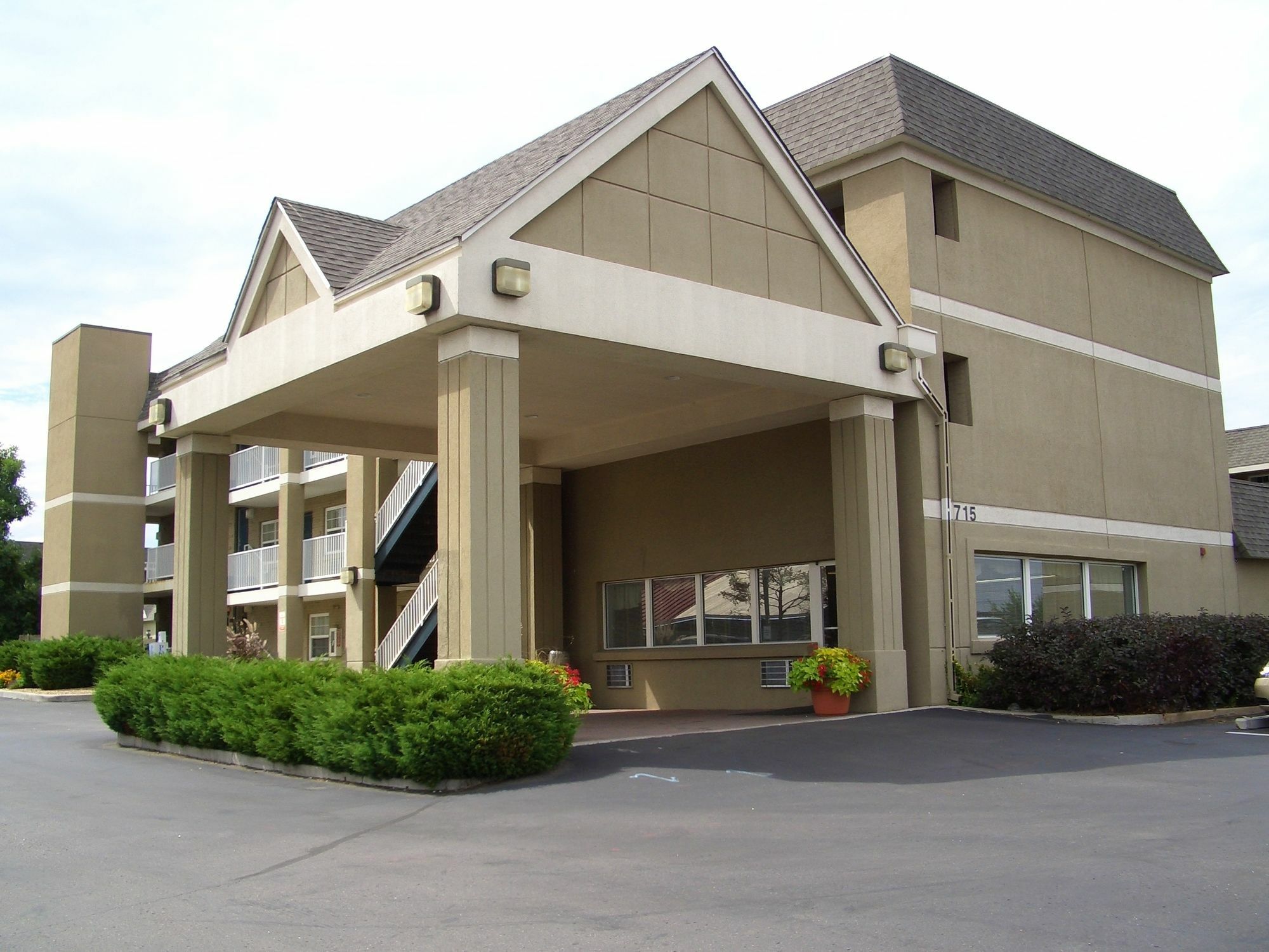 Hometowne Studios By Red Roof Denver - Lakewood West Zewnętrze zdjęcie